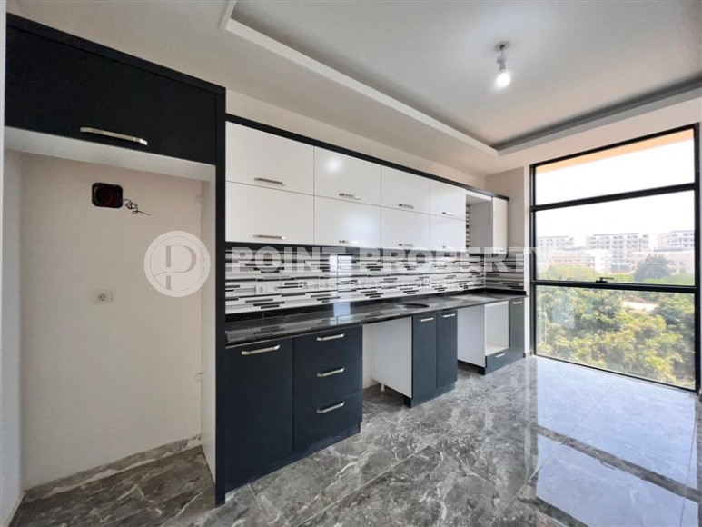 Spacious apartment with fine finishing, on the 1st floor in a residential complex, commissioned in 2022-id-6589-photo-2