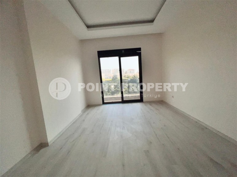 Spacious apartment with fine finishing, on the 1st floor in a residential complex, commissioned in 2022-id-6589-photo-3