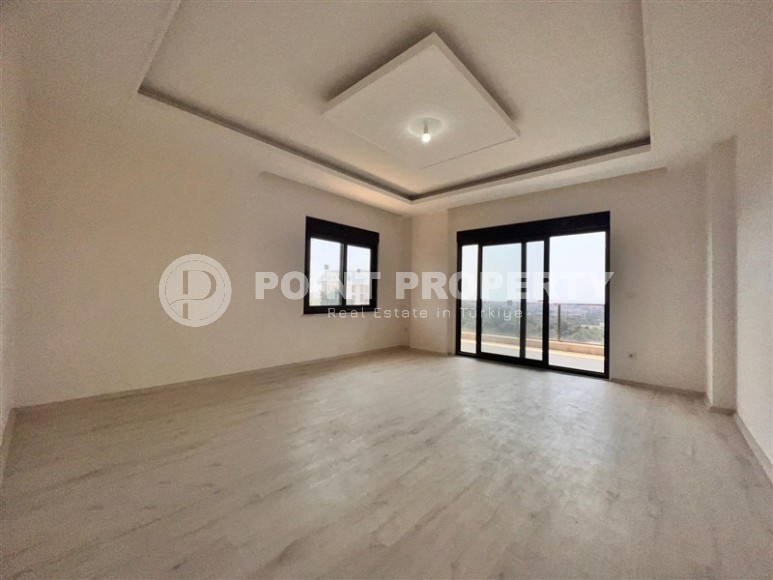 Spacious apartment with fine finishing, on the 1st floor in a residential complex, commissioned in 2022-id-6589-photo-4
