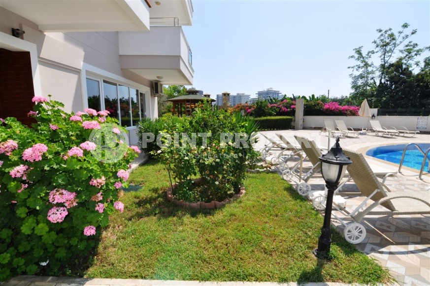 Квартиры в комфортабельном жилом комплексе, построенном в 2015 году, в километре от моря-id-6590-фото-14