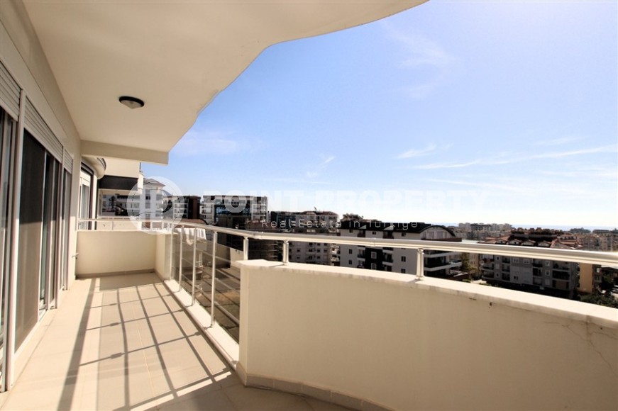 Spacious apartment with sea views, on the 6th floor of a residential complex built in 2013-id-6596-photo-11