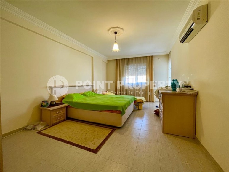 Comfortable apartment with furniture and household appliances, 500 meters from the beach, in the center of Mahmutlar-id-6597-photo-3