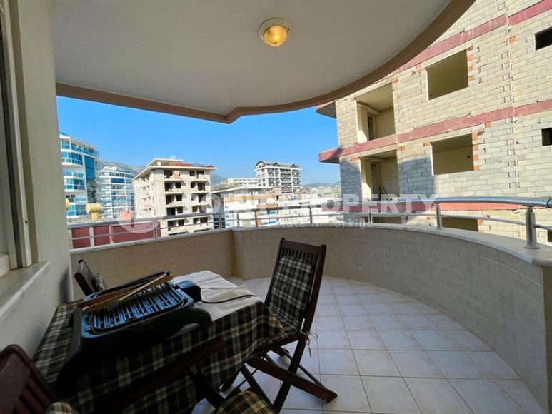 Comfortable apartment with furniture and household appliances, 500 meters from the beach, in the center of Mahmutlar-id-6597-photo-8
