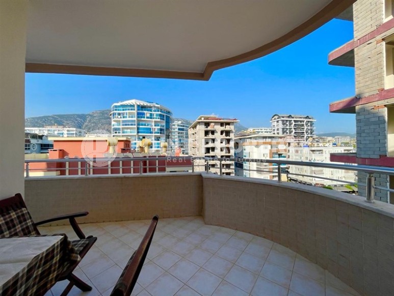 Comfortable apartment with furniture and household appliances, 500 meters from the beach, in the center of Mahmutlar-id-6597-photo-9