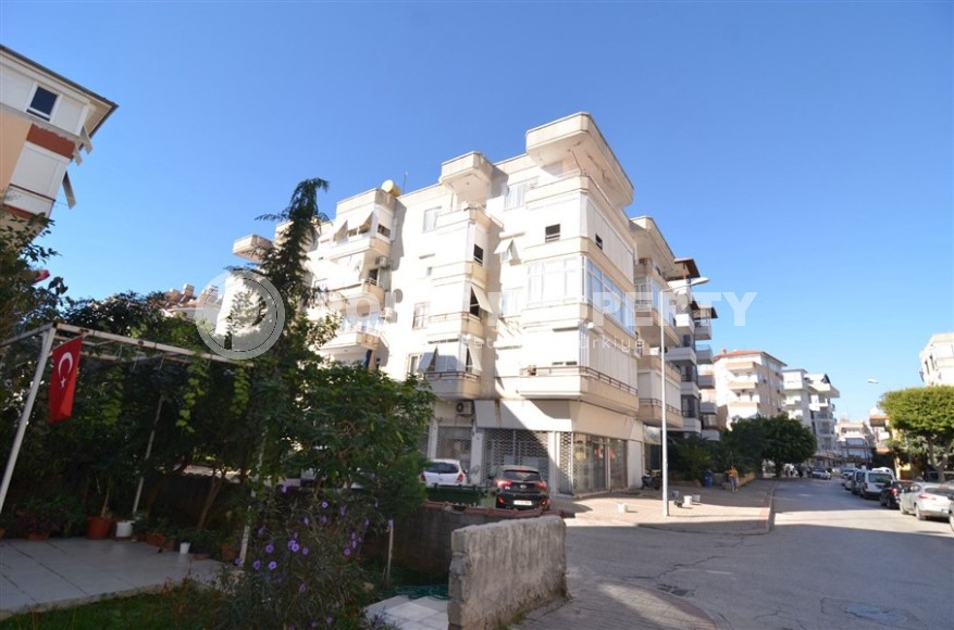 Small, affordable apartment in the center of Alanya, 650 meters from the sea-id-6598-photo-7