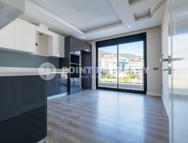 New apartment with high-quality finishing, in a premium residential complex in the center of Alanya-id-6599-photo-2