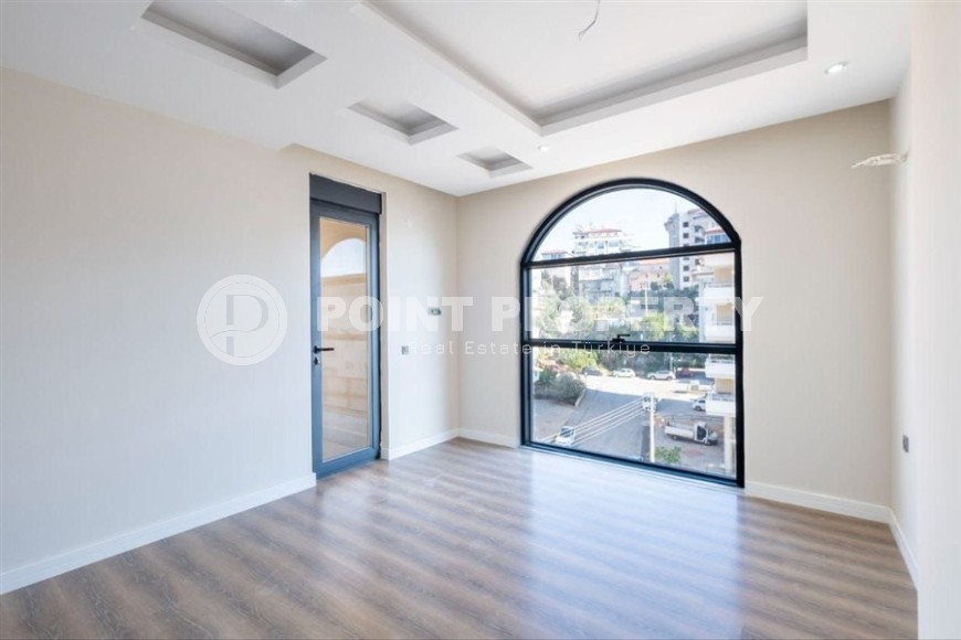 Новая квартира с качественной чистовой отделкой, в жилом комплексе премиум класса, в центре Аланьи-id-6599-фото-3