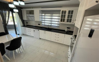 Three bedroom apartment, 151m², with mountain views in the center of Alanya, 800m from the sea-id-1519-photo-3