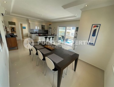 Panoramic apartment with sea views, on the 4th floor with attic, in the center of the prestigious area of Alanya - Kestel-id-6602-photo-1