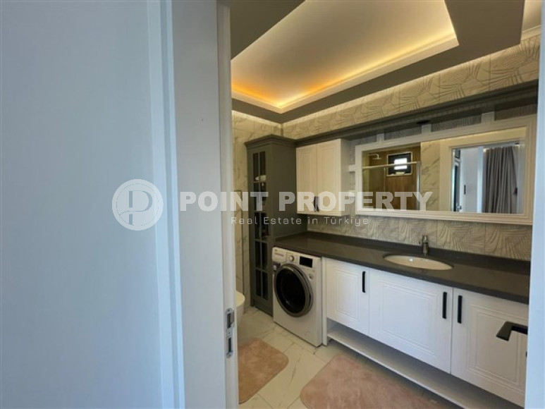Three bedroom apartment, 151m², with mountain views in the center of Alanya, 800m from the sea-id-1519-photo-9
