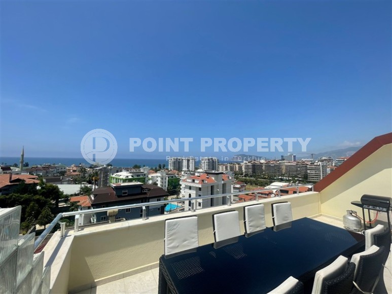 Панорамная квартира с видом на море, на 4-м этаже с мансардой, в центре престижного района Аланьи - Кестель-id-6602-фото-16