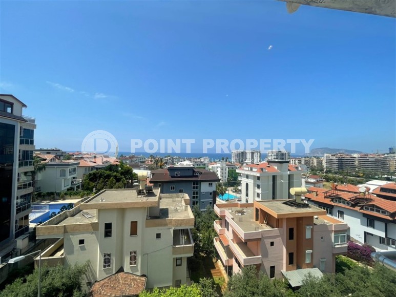 Панорамная квартира с видом на море, на 4-м этаже с мансардой, в центре престижного района Аланьи - Кестель-id-6602-фото-18