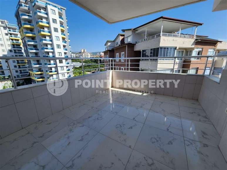 Просторная квартира с большой открытой террасой, на 8-м этаже с мансардой, в 800 метрах от моря-id-6606-фото-14