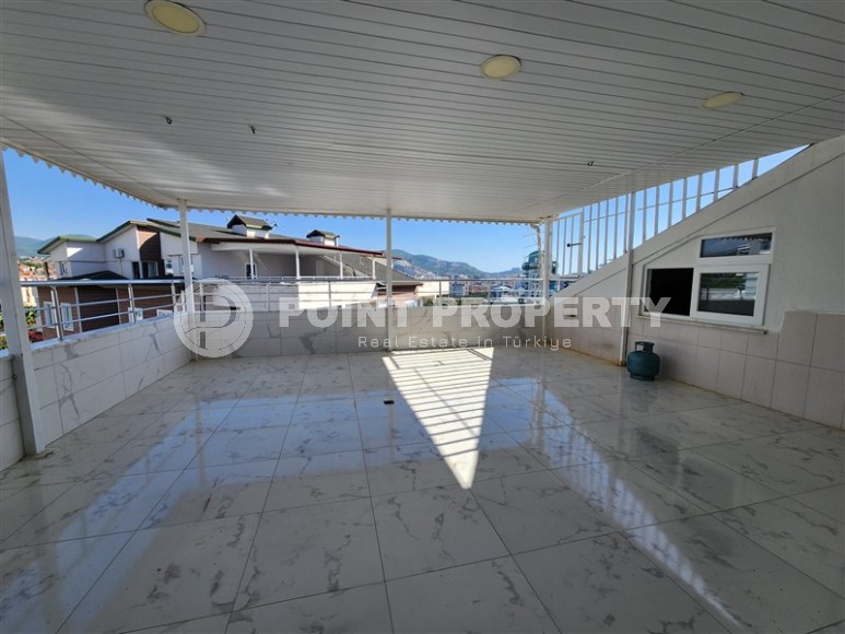 Просторная квартира с большой открытой террасой, на 8-м этаже с мансардой, в 800 метрах от моря-id-6606-фото-17