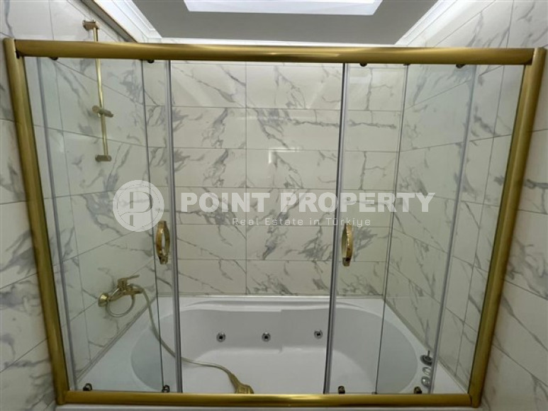 Three bedroom apartment, 151m², with mountain views in the center of Alanya, 800m from the sea-id-1519-photo-16