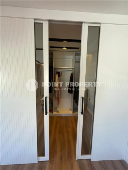 Three bedroom apartment, 151m², with mountain views in the center of Alanya, 800m from the sea-id-1519-photo-17