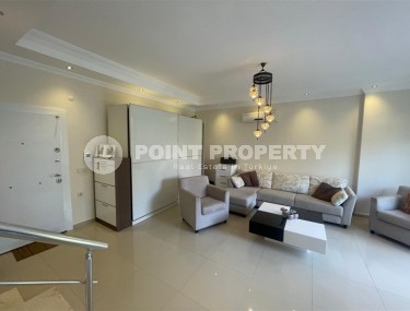 Двухуровневая квартира с собственным садом, в престижном районе Аланьи - Кестель-id-6612-фото-2