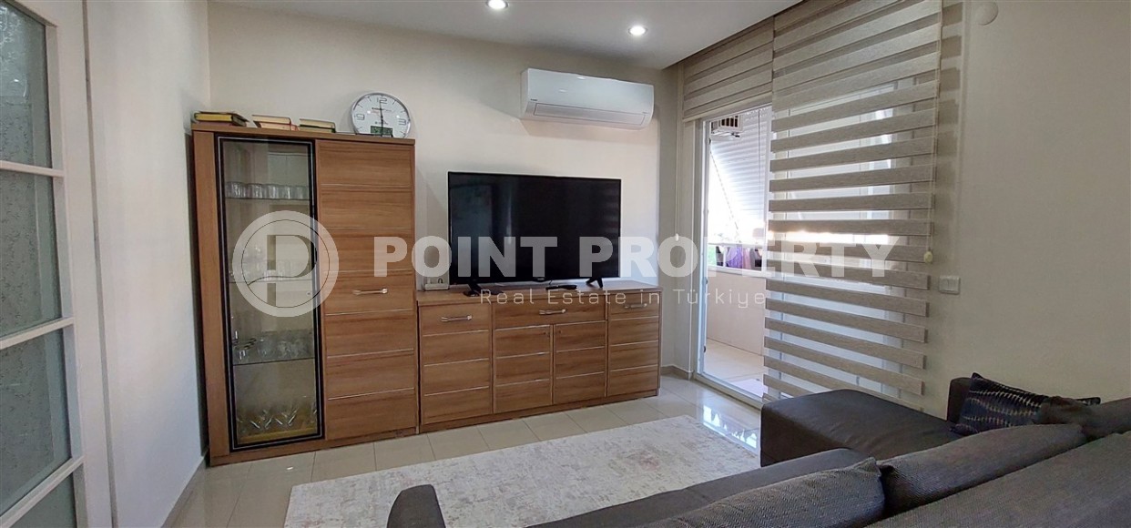 Large two-level apartment on the 5th floor with an attic, 1200 meters from the sea-id-6614-photo-4