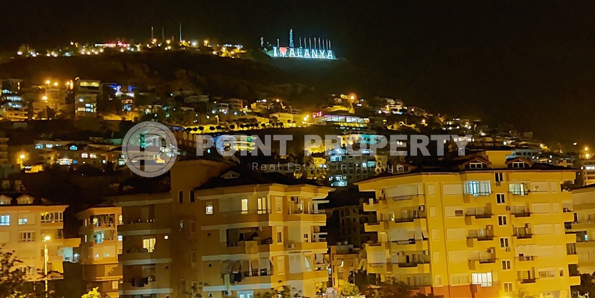 Large two-level apartment on the 5th floor with an attic, 1200 meters from the sea-id-6614-photo-23