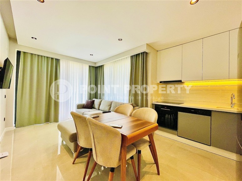 Stylish apartment with modern design, in a new residential complex, in the center of Alanya-id-6619-photo-4