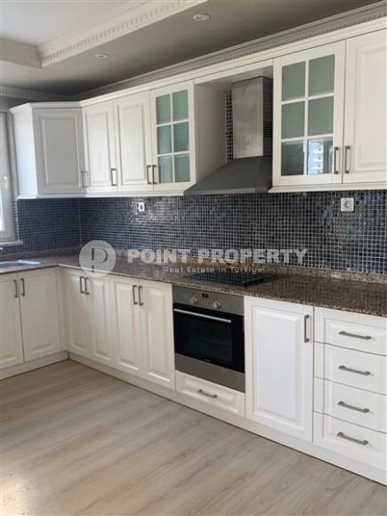 Светлая, просторная квартира 2+1, в 500 метрах от пляжа, в центре района Махмутлар-id-6623-фото-3