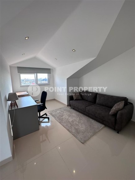 Panoramic two-level apartment on the 5th floor with an attic, in a residence built in 2015, 500 meters from Cleopatra Beach-id-6626-photo-8