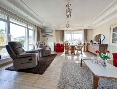 Spacious 3+1 apartment with two glazed balconies, on the 5th floor, in the center of Alanya-id-6627-photo-5