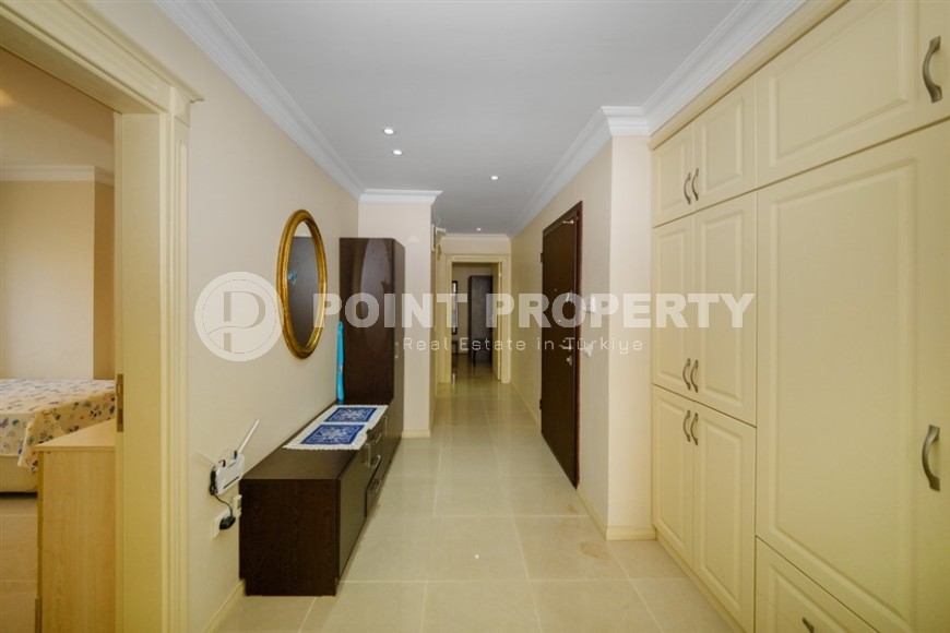 Bright, comfortable apartment 2+1, with a total area of 110 m2, on the 3rd floor in a comfortable residential complex, in the center of Mahmutlar district-id-6629-photo-6