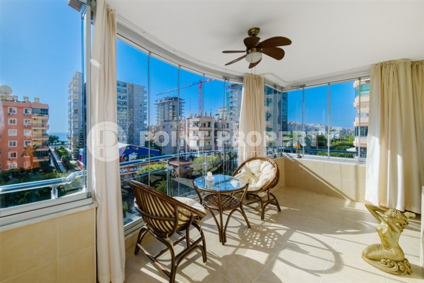 Bright, comfortable apartment 2+1, with a total area of 110 m2, on the 3rd floor in a comfortable residential complex, in the center of Mahmutlar district-id-6629-photo-9