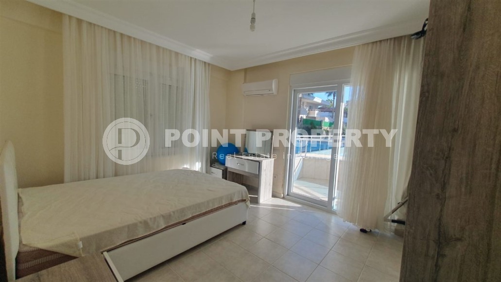 Well-maintained, furnished apartment 2+1, on an area of 130 m2, in the center of a calm, well-kept area of Alanya - Mahmutlar-id-6630-photo-6