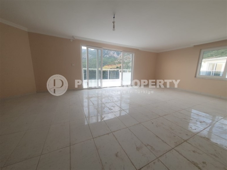 Большая двухуровневая квартира с панорамным видом на море и горы, в современном районе Аланьи - Махмутлар-id-6638-фото-4