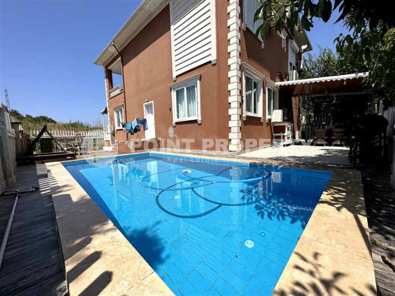 Большая двухэтажная вилла с двумя отдельными входами, с возможностью оформить гражданство Турции-id-6642-фото-23