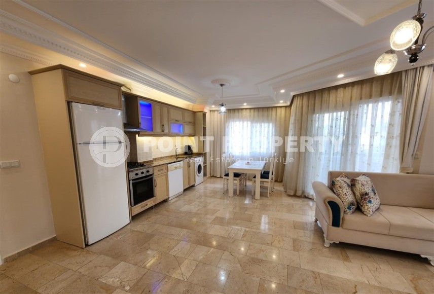 Квартира с отличной локацией в 100 метрах от моря, в центре современного района Аланьи - Махмутлар-id-6643-фото-3