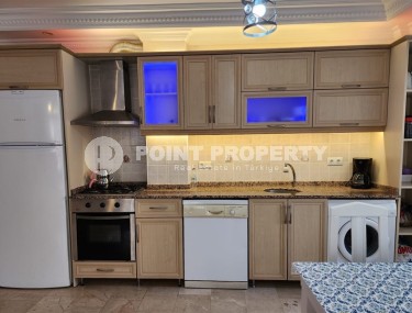 Apartment with an excellent location 100 meters from the sea, in the center of the modern area of Alanya - Mahmutlar-id-6643-photo-4