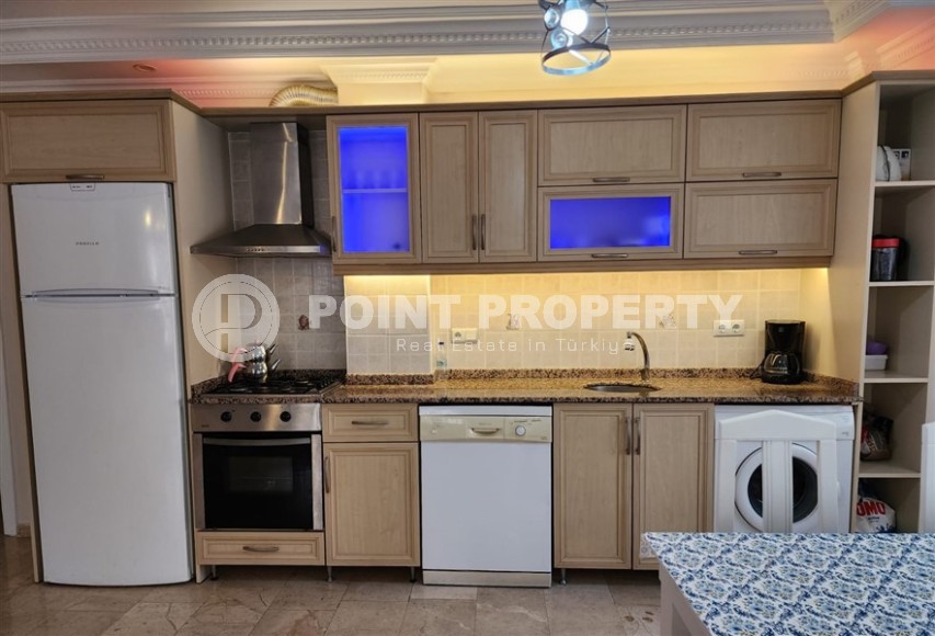 Квартира с отличной локацией в 100 метрах от моря, в центре современного района Аланьи - Махмутлар-id-6643-фото-4