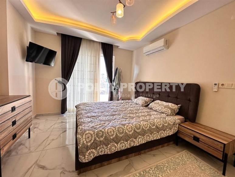 Large two-level apartment 5+1, on an area of 220 m2, in a residential complex built in 2017, in the center of Mahmutlar district-id-6644-photo-5