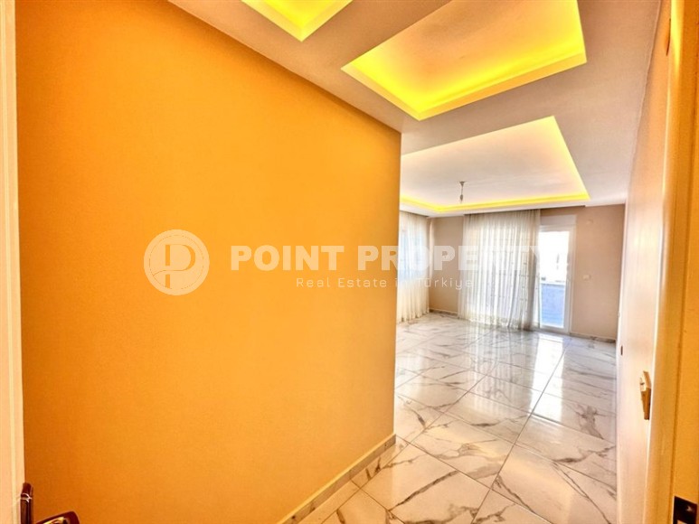 Large two-level apartment 5+1, on an area of 220 m2, in a residential complex built in 2017, in the center of Mahmutlar district-id-6644-photo-8