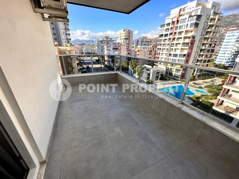 Large two-level apartment 5+1, on an area of 220 m2, in a residential complex built in 2017, in the center of Mahmutlar district-id-6644-photo-18
