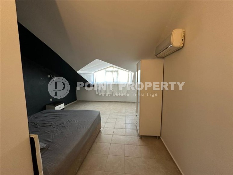 Furnished two-level apartment 3+1, with a total area of 145 m2, in the center of the modern area of Alanya - Lower Oba-id-6645-photo-4