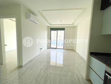 Compact 1+1 apartment, with high-quality finishing, household appliances and air conditioning, 650 meters from the luxurious sandy beach - Keykubat-id-6646-photo-3