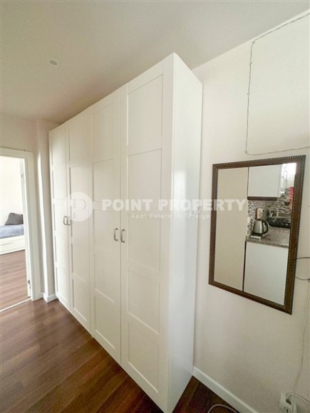 Inexpensive furnished apartment 1+1, on an area of 55 m2, in a building built in 2010, in the center of Mahmutlar district-id-6649-photo-5