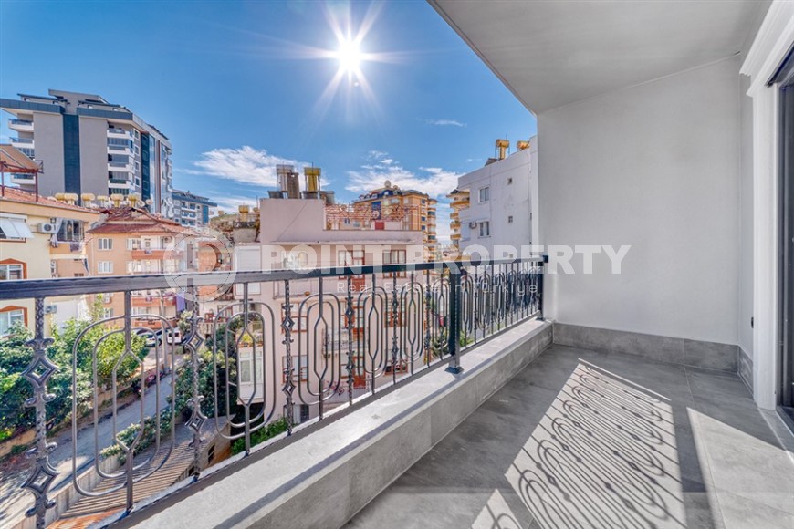 Стильная квартира с качественной чистовой отделкой, в 1300 метрах от моря, в центре Аланьи-id-6651-фото-8