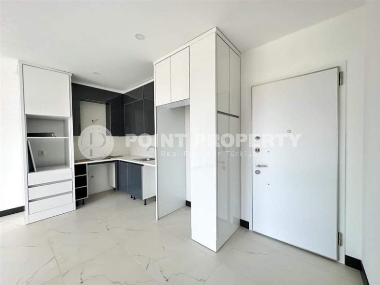 Небольшая новая квартира с чистовой отделкой, в комфортабельном жилом комплексе, в 500 метрах от моря-id-6658-фото-2