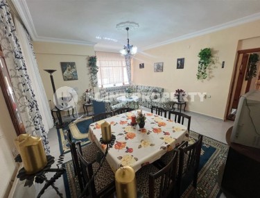 Доступная по цене квартира 3+1, на площади 115 м2, в доме 2000 года постройки, с бассейном и садом-id-6660-фото-2