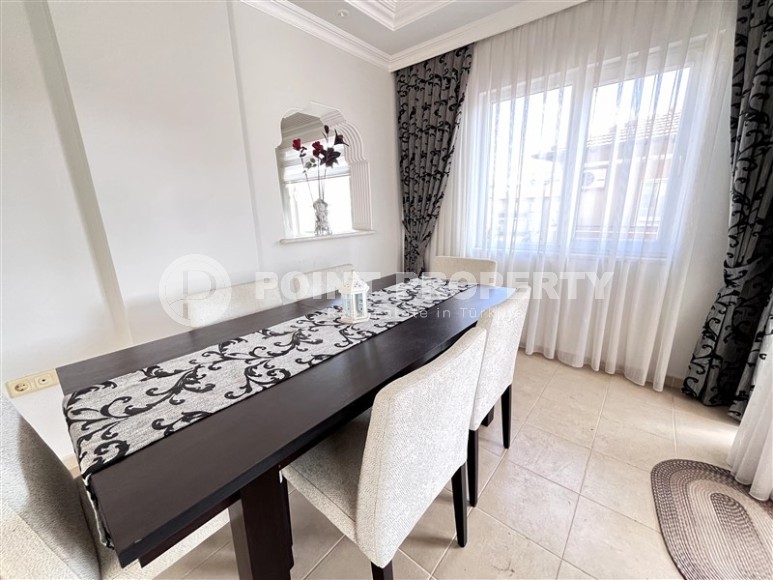 Spacious duplex apartment on the 3rd floor with attic, in a residence with a swimming pool and garden, built in 2015-id-6662-photo-4