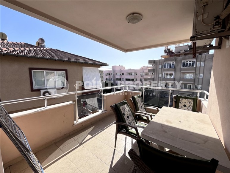 Spacious duplex apartment on the 3rd floor with attic, in a residence with a swimming pool and garden, built in 2015-id-6662-photo-14