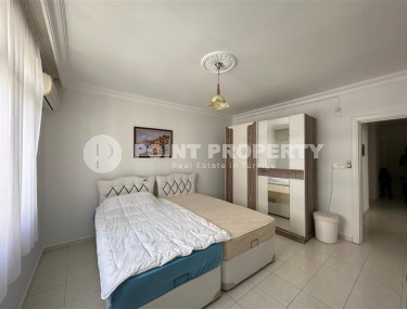 Comfortable apartment with furniture and household appliances, 650 meters from the sea, in the center of Mahmutlar-id-6663-photo-3