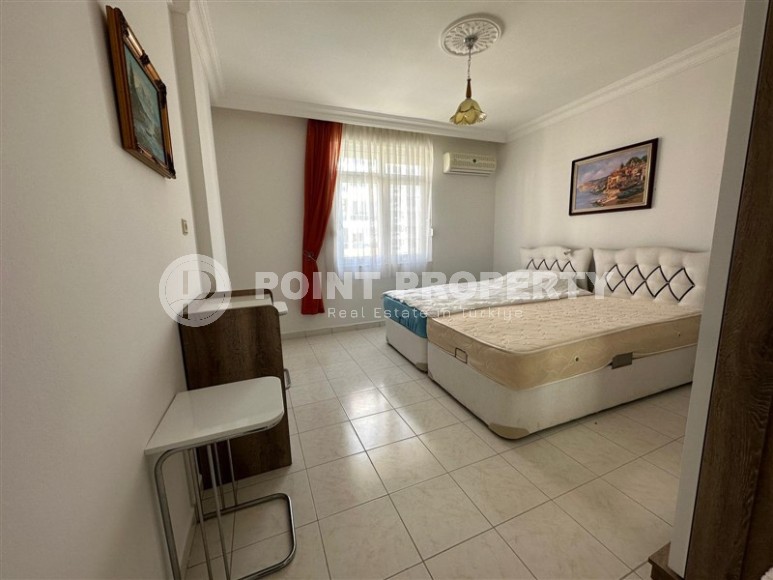 Comfortable apartment with furniture and household appliances, 650 meters from the sea, in the center of Mahmutlar-id-6663-photo-4