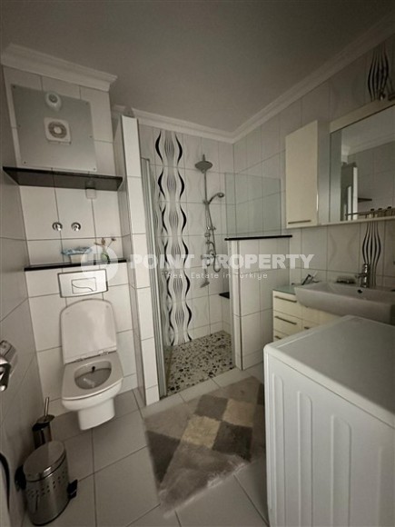 Comfortable apartment with furniture and household appliances, 650 meters from the sea, in the center of Mahmutlar-id-6663-photo-7