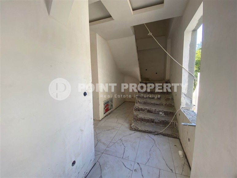 Две стильные новые виллы в живописной, экологически чистой местности, в элитном районе Аланьи - Бекташ-id-6664-фото-11